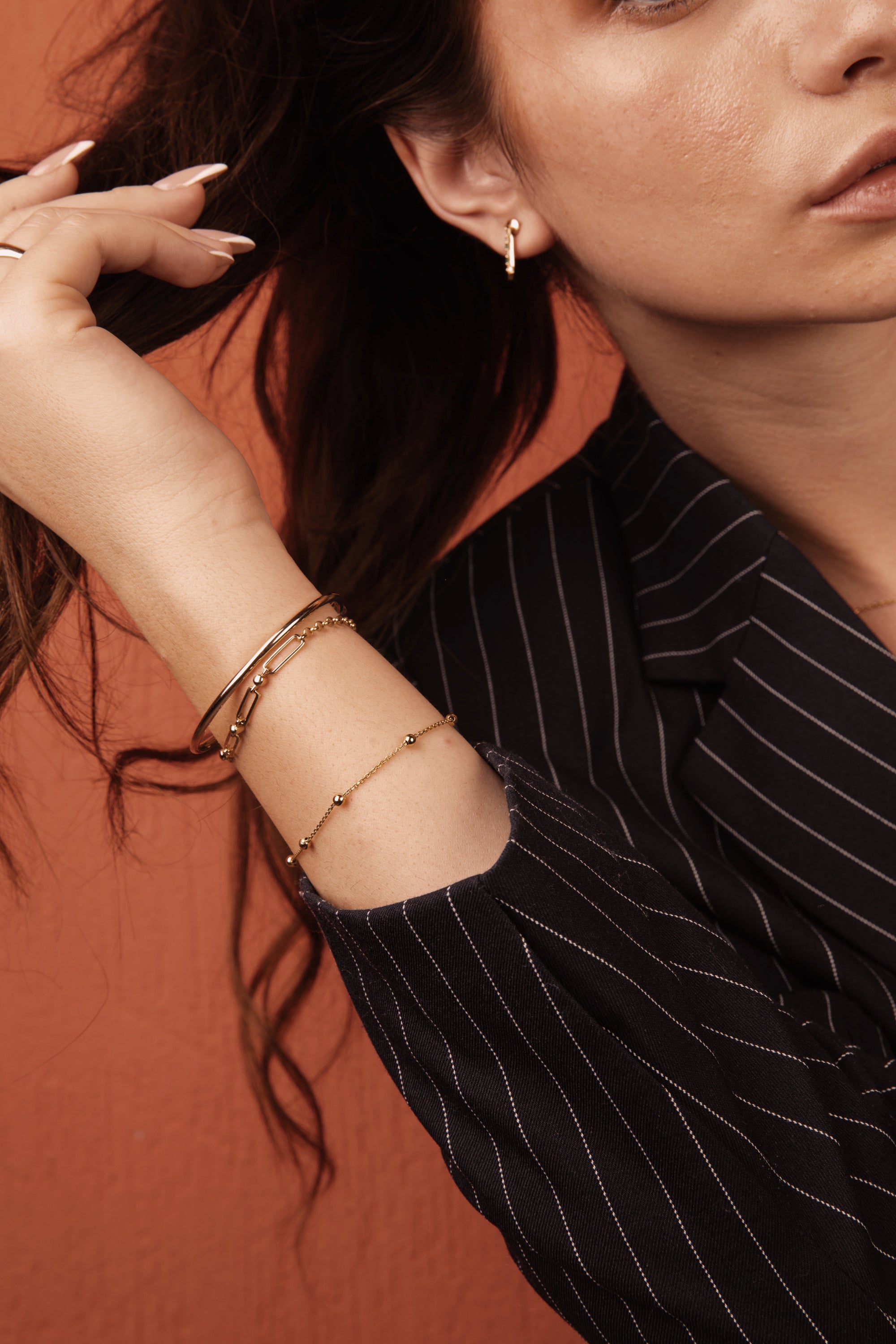 Dotted Gold bracelet - B9