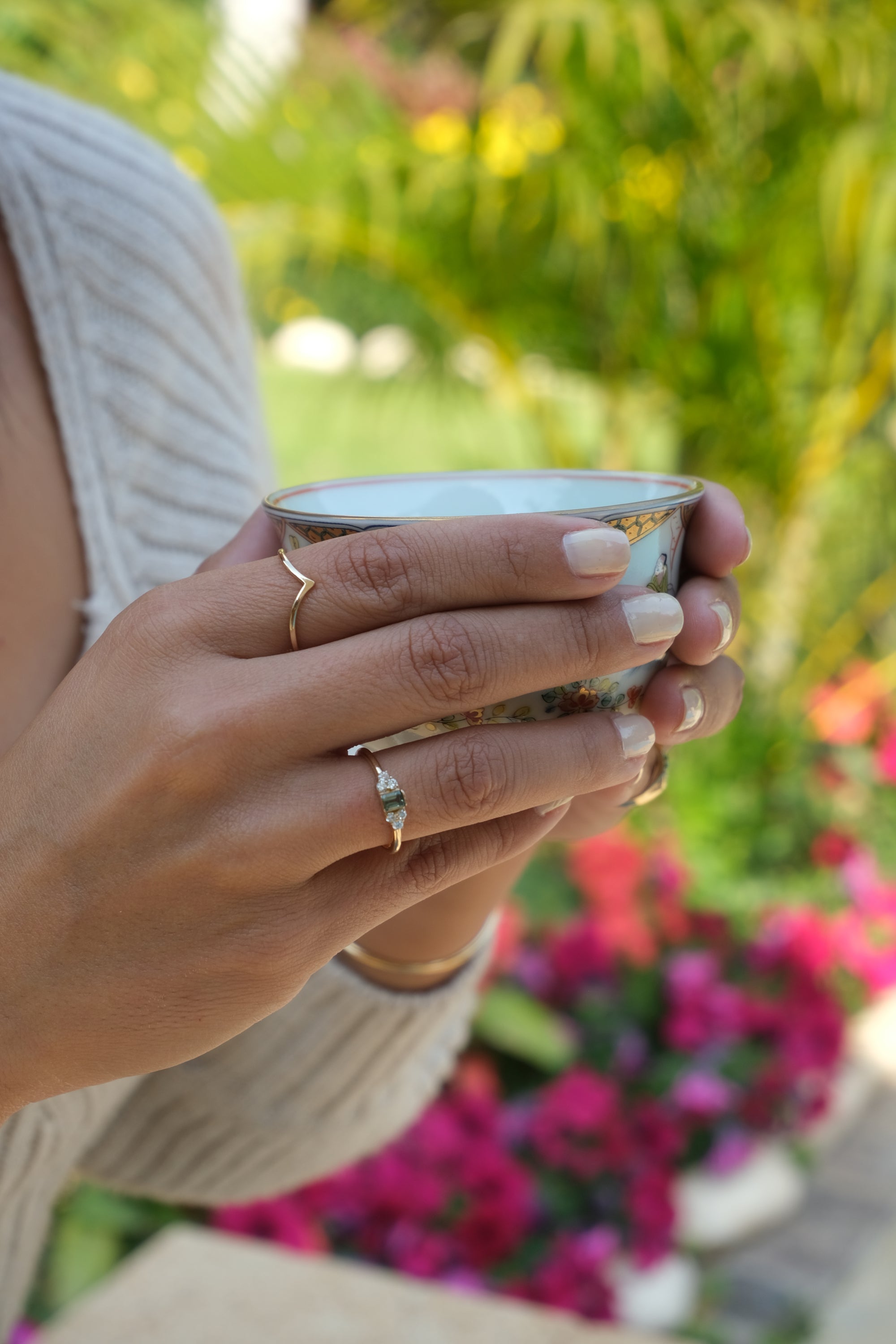 Flowery Green Sapphire Ring - R64 – Hera Jewellery