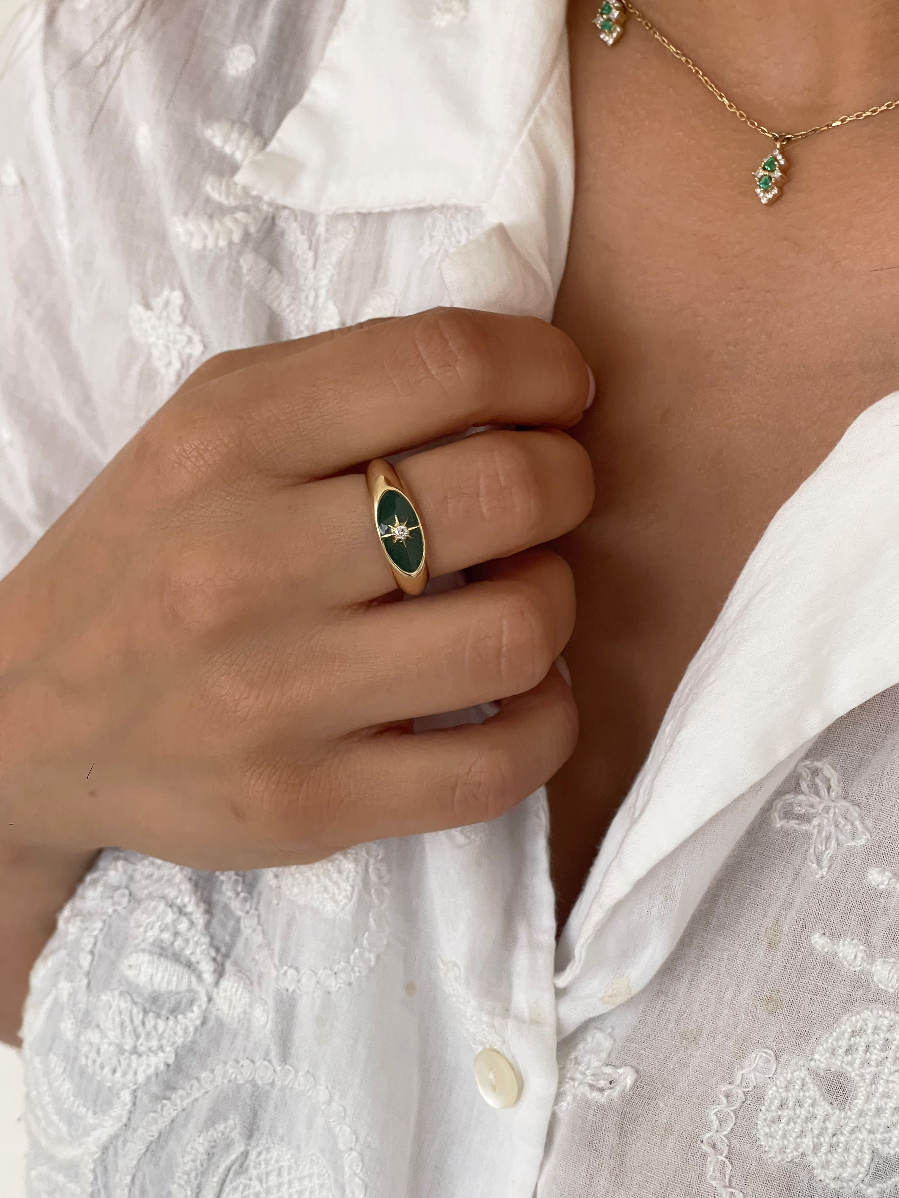 Héra Stamp Star Ring - R23