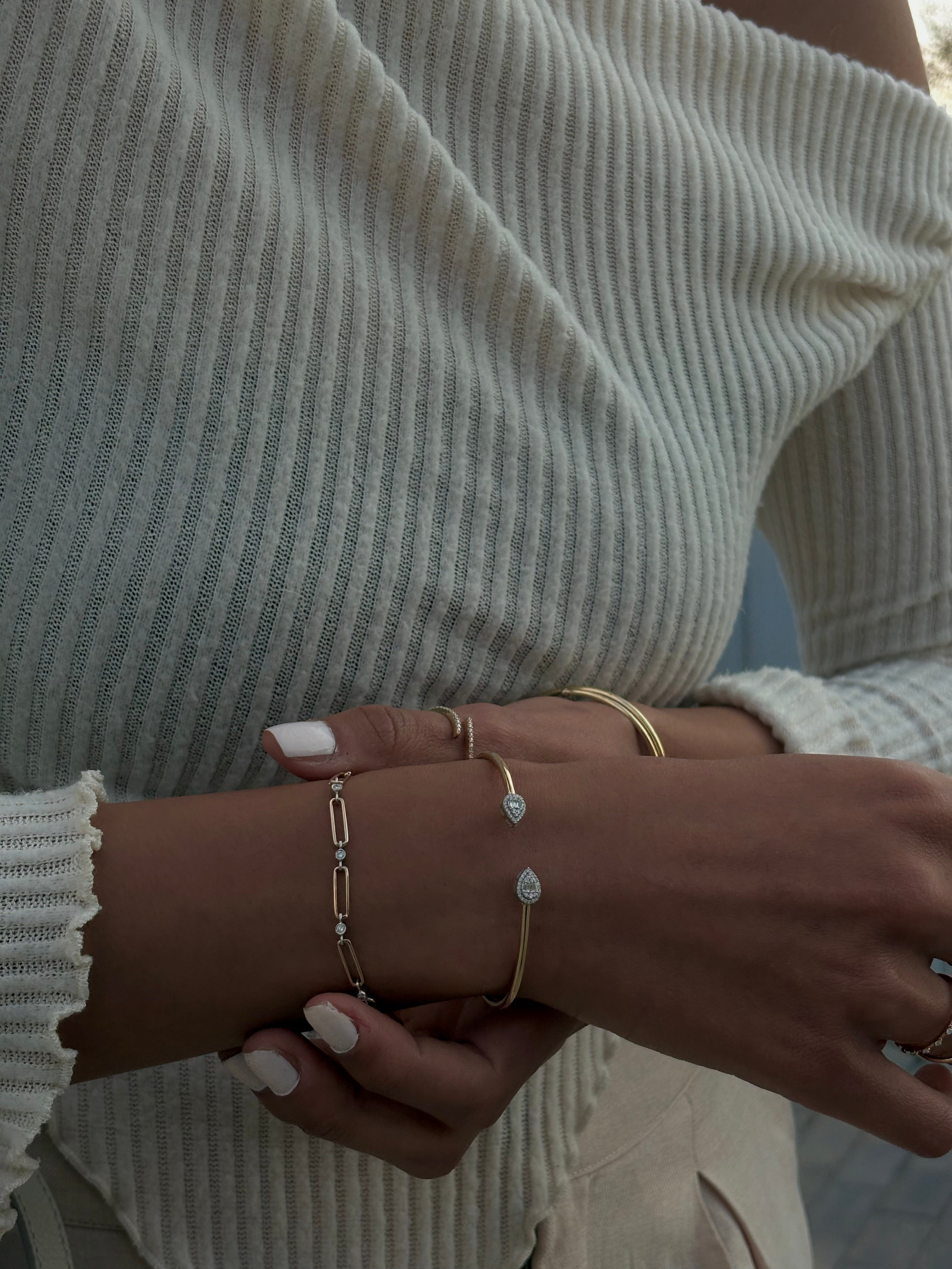 Pear Open Bangle - b16