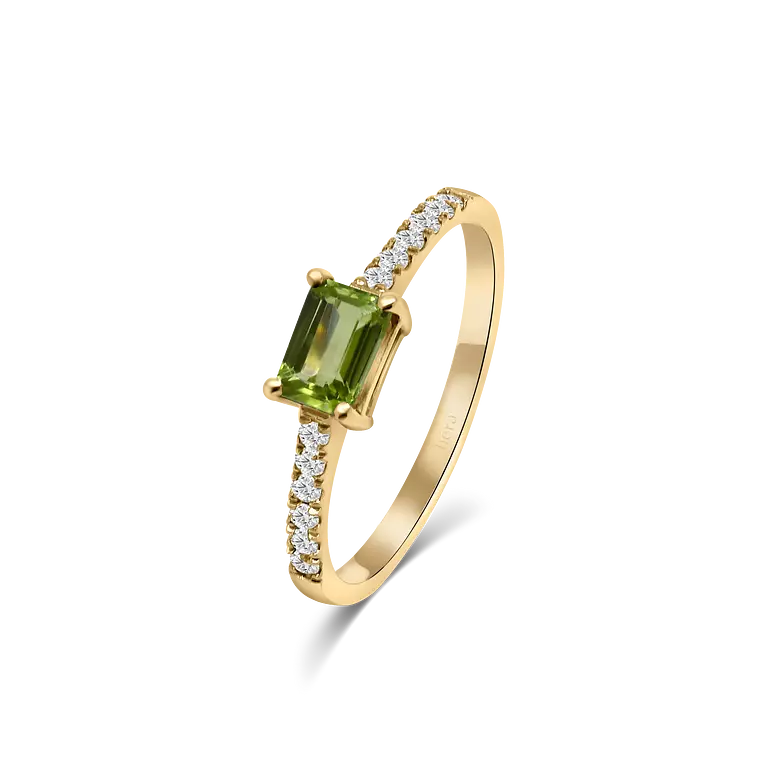 Leenah Light Green Peridot Ring - R27