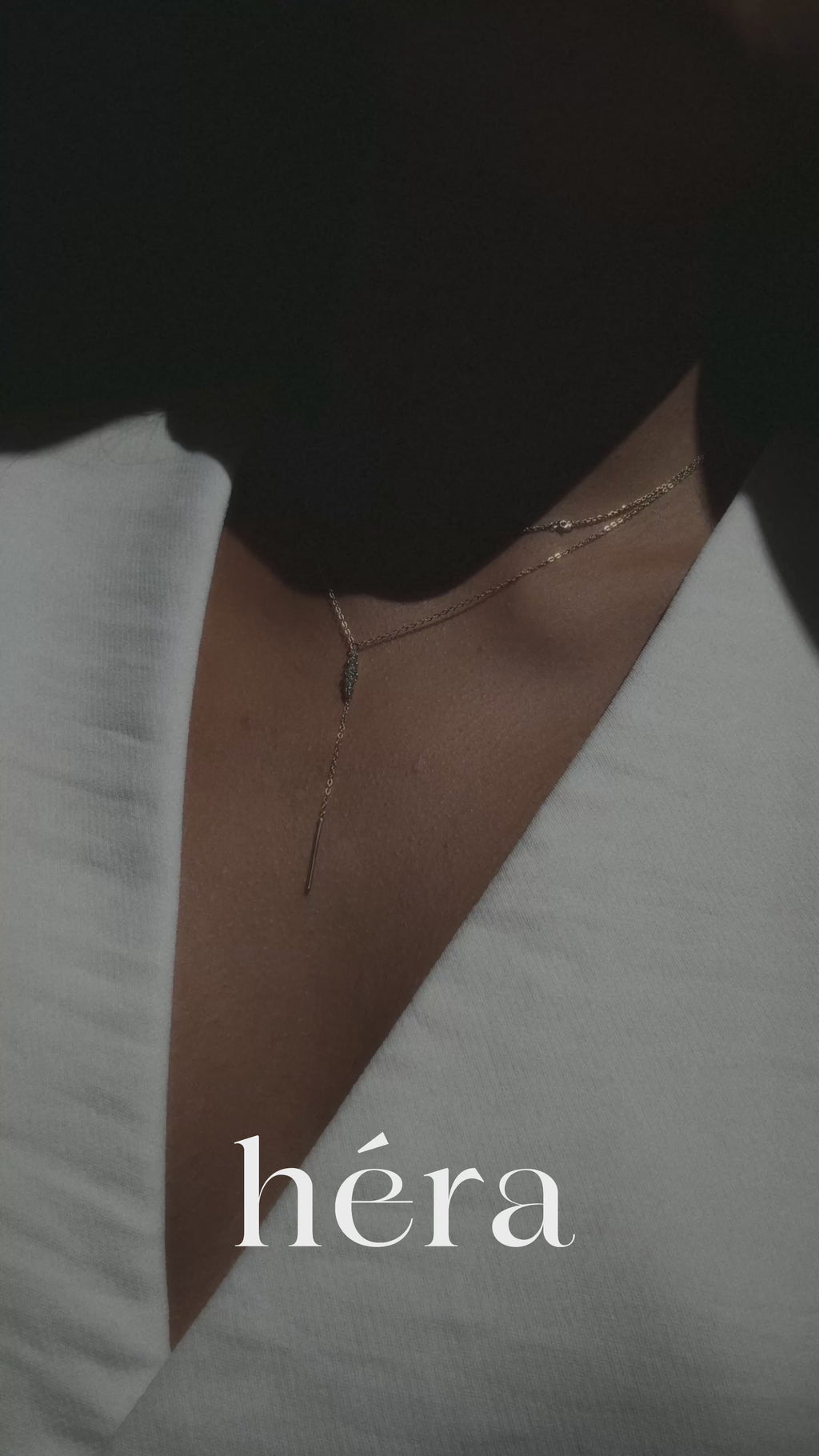 Dangling Diamond Pendant - np29